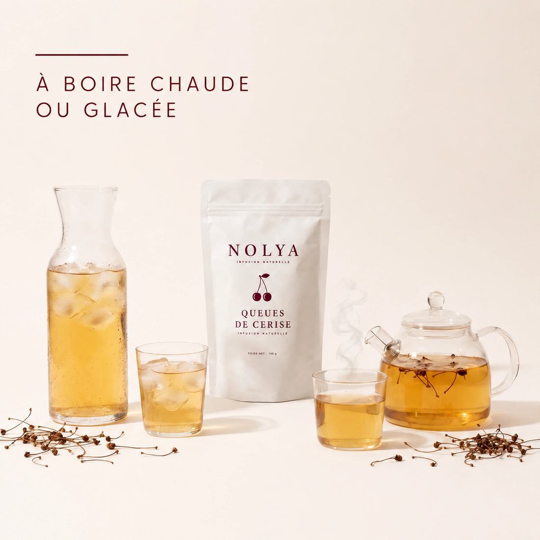 Queues de cerise NOLYA en infusion chaude et en version glacée sur une même table